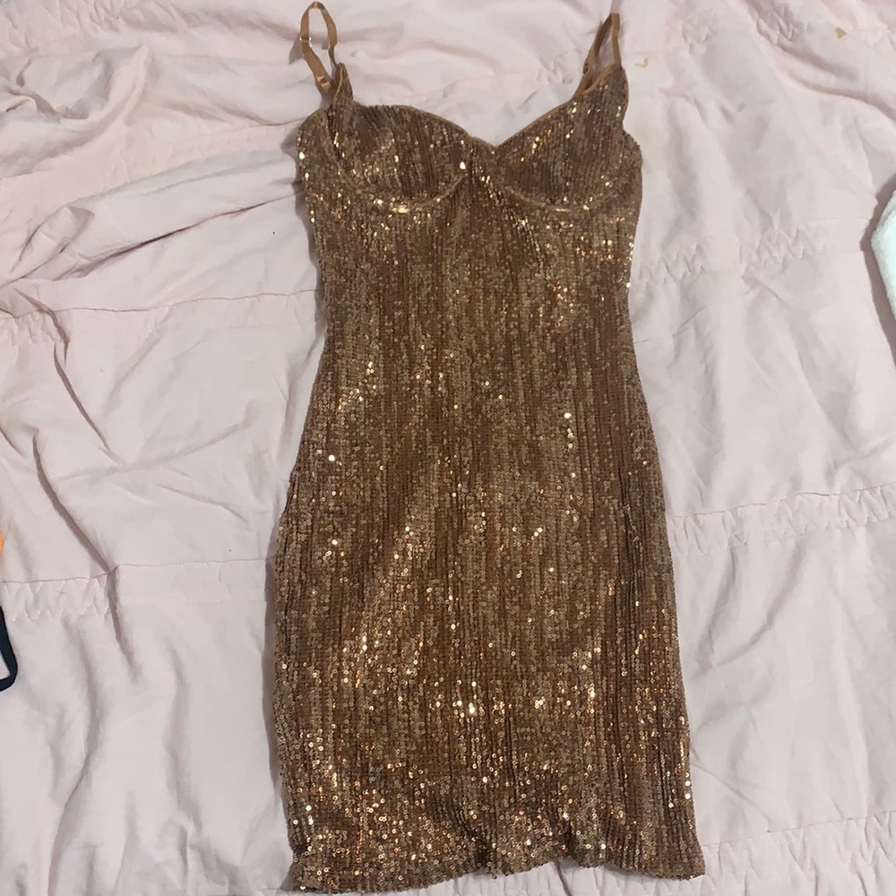 Golden bronze sequence dress (good condition)
